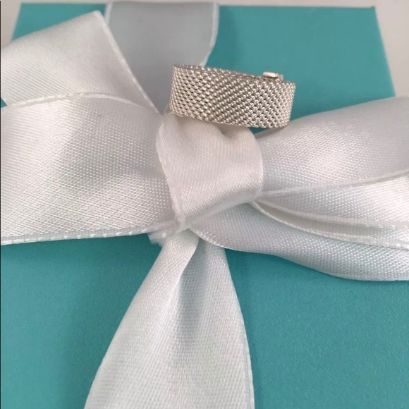 Tiffany & Co. Diamond Somerset ring - Picture 6 of 8